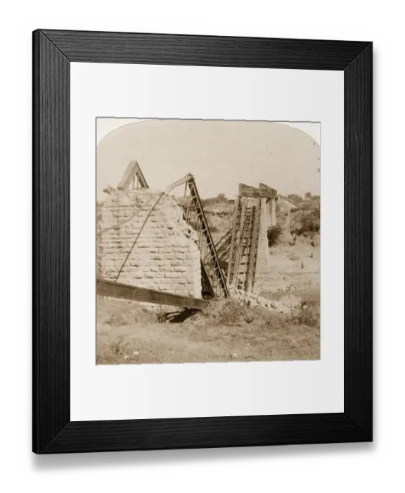 Framed Print : Boer War. 1901: The Boers, retreating in front of Lord Roberts advance Framed Print : Boer War. 1901: The Boers, retreating in front of Lord Roberts advance
