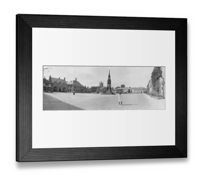Framed Print : Helmsley, Yorkshire, circa 1910. (Photo by Alfred Hind Robinson / Hulton Framed Print : Helmsley, Yorkshire, circa 1910. (Photo by Alfred Hind Robinson / Hulton