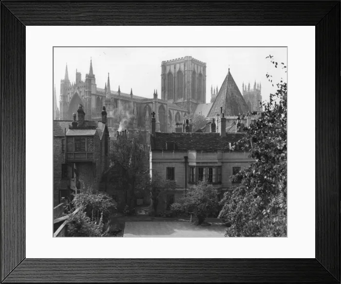 Framed Print : York Minster Framed Print : York Minster