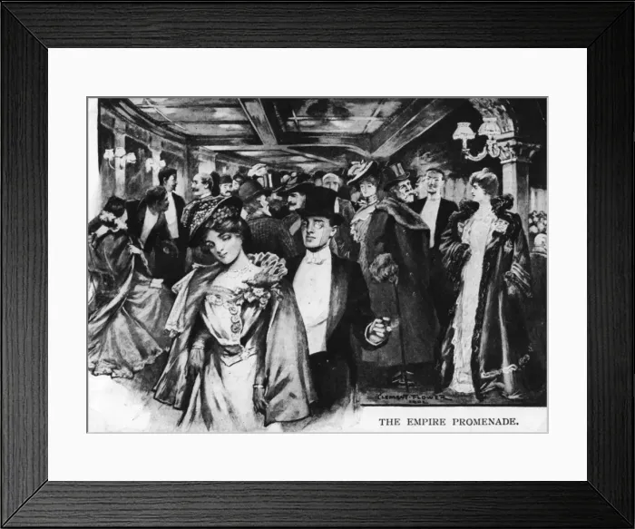 Framed Print : Theatre Goers Framed Print : Theatre Goers