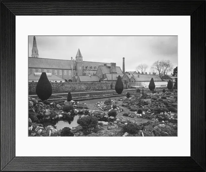 Framed Print : Armagh gardens Framed Print : Armagh gardens