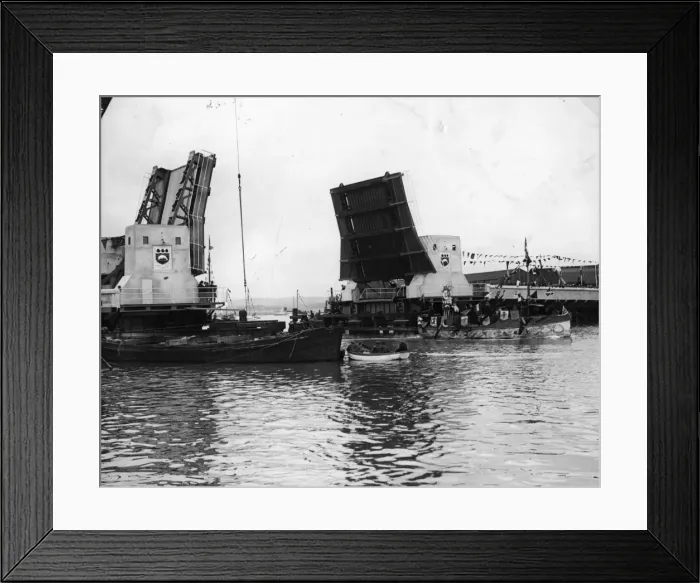 Framed Print : Poole Bridge Framed Print : Poole Bridge