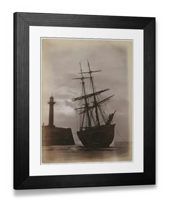 Framed Print : Whitby Harbour Framed Print : Whitby Harbour