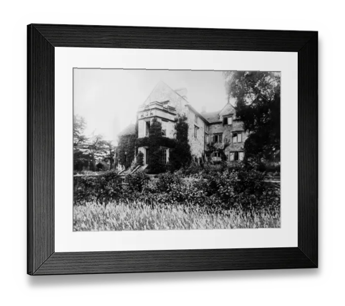 Framed Print : Lea Hurst in Derbyshire, the country manor on the estate of William Edward Nightingale Framed Print : Lea Hurst in Derbyshire, the country manor on the estate of William Edward Nightingale