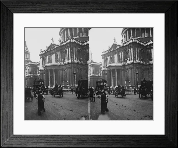 Framed Print : St Pauls Cathedral Framed Print : St Pauls Cathedral