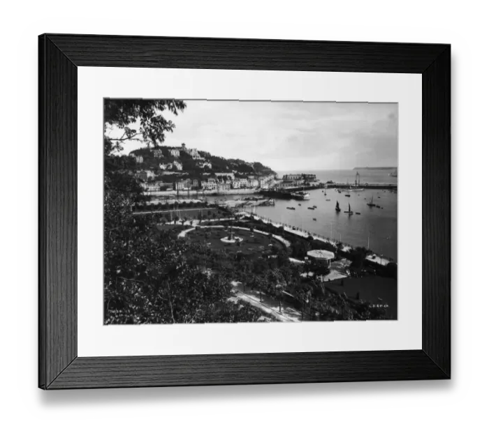 Framed Print : Princess Gardens Framed Print : Princess Gardens