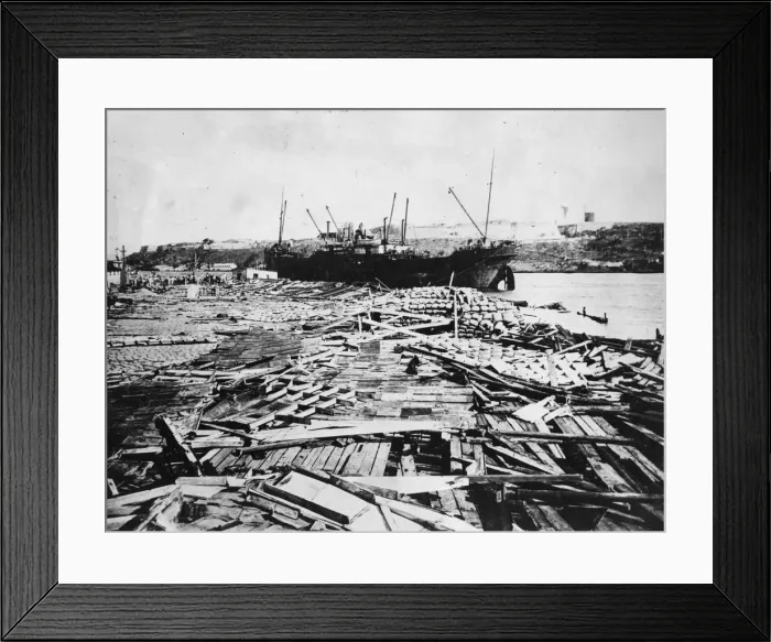 Framed Print : Windswept. 3rd November 1926: Hurricane damage in Havana harbour showing Framed Print : Windswept. 3rd November 1926: Hurricane damage in Havana harbour showing