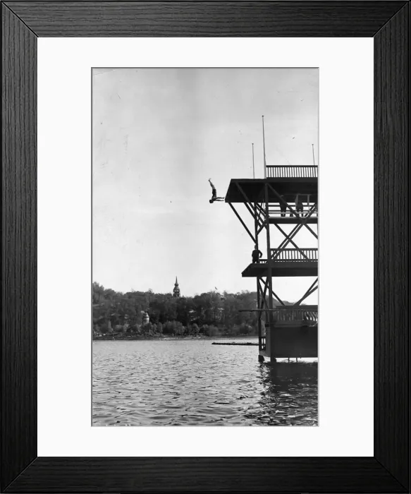 Framed Print : Olympic Diving Framed Print : Olympic Diving