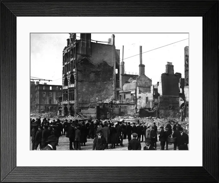 Framed Print : Dublin 1916 Framed Print : Dublin 1916