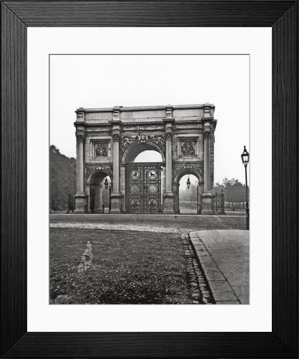  : Marble Arch