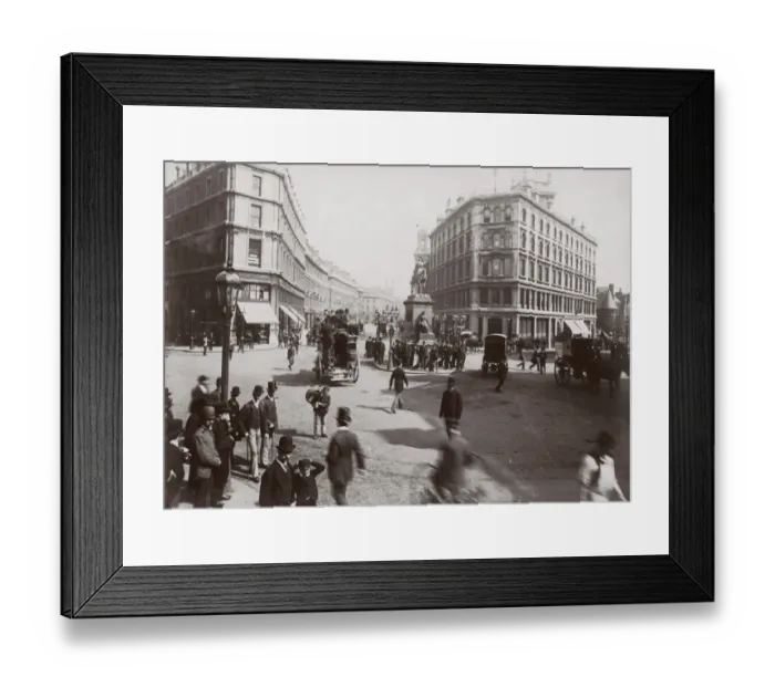 Framed Print : Holborn Circus Framed Print : Holborn Circus