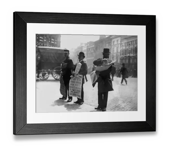Framed Print : Newspaper Vendors