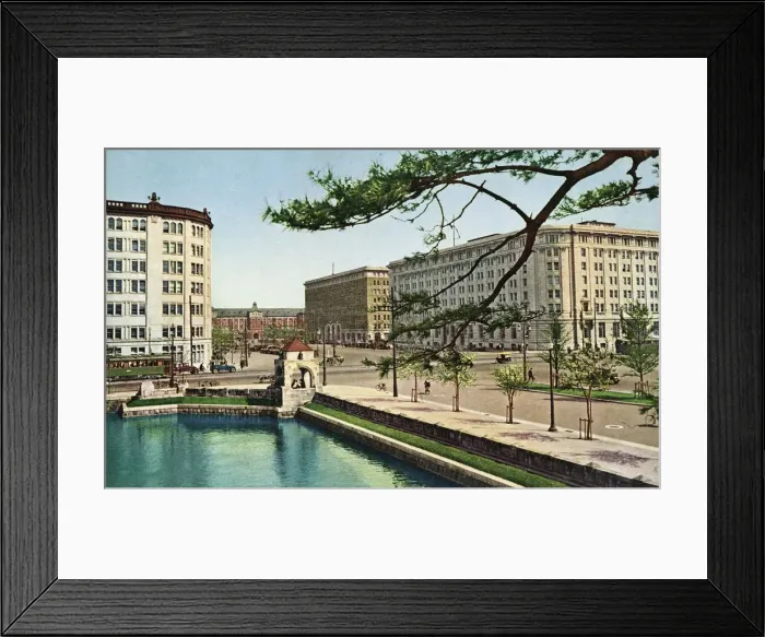 Framed Print : Marunouchi Framed Print : Marunouchi