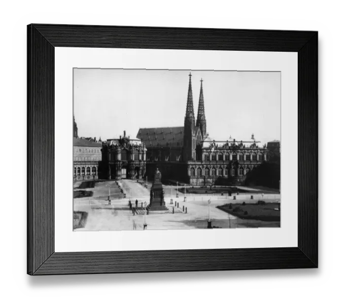 Framed Print : Zwinger Palace Framed Print : Zwinger Palace