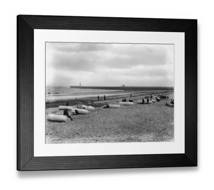Framed Print : Roker Pier Framed Print : Roker Pier