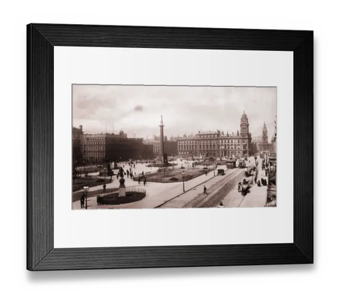 Framed Print : Glasgow. 1875: George Square, Glasgow, showing the City Chambers Framed Print : Glasgow. 1875: George Square, Glasgow, showing the City Chambers