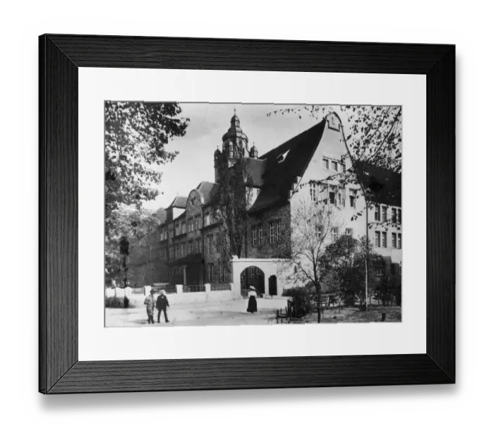 Framed Print : Jena. circa 1910: Jena University in Germany. (Photo by Hulton Archive / Getty Images) Framed Print : Jena. circa 1910: Jena University in Germany. (Photo by Hulton Archive / Getty Images)