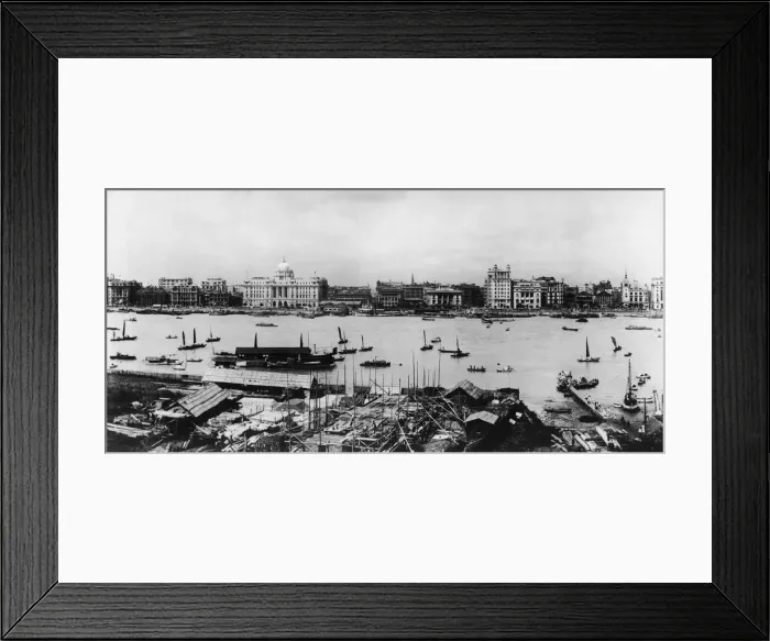 Framed Print : Shanghai. Boats on the Huangpu River in Shanghai, circa 1920 Framed Print : Shanghai. Boats on the Huangpu River in Shanghai, circa 1920