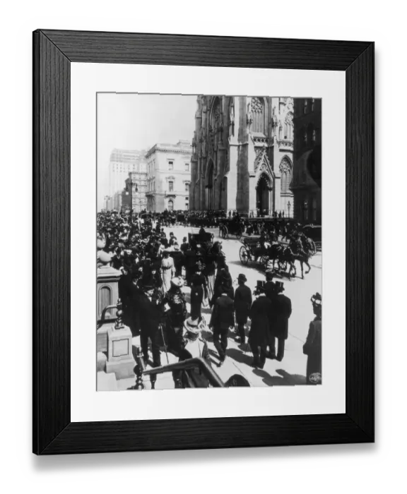 Framed Print : Fifth Avenue Framed Print : Fifth Avenue
