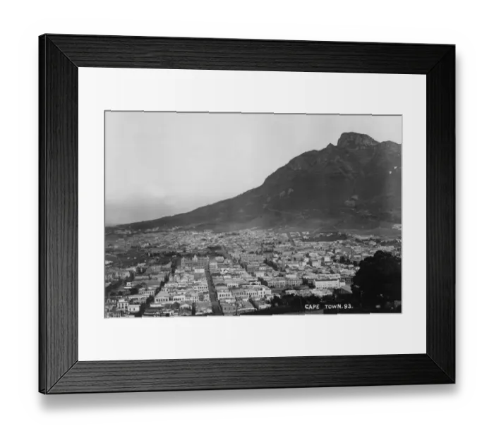 Framed Print : Cape Town in South Africa, circa 1900. (Photo by Hulton Archive / Getty Images) Framed Print : Cape Town in South Africa, circa 1900. (Photo by Hulton Archive / Getty Images)