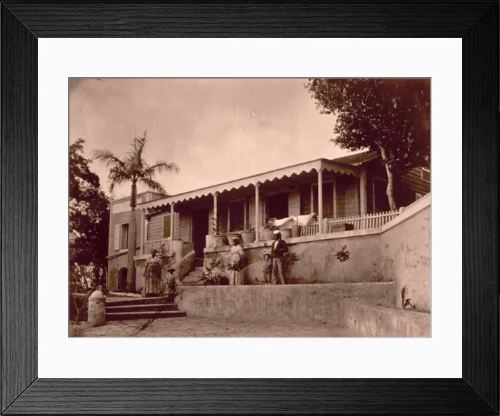 Framed Print : Bermuda. A house in St Thomas, Bermuda. (Photo by Hulton Archive / Getty Images) Framed Print : Bermuda. A house in St Thomas, Bermuda. (Photo by Hulton Archive / Getty Images)