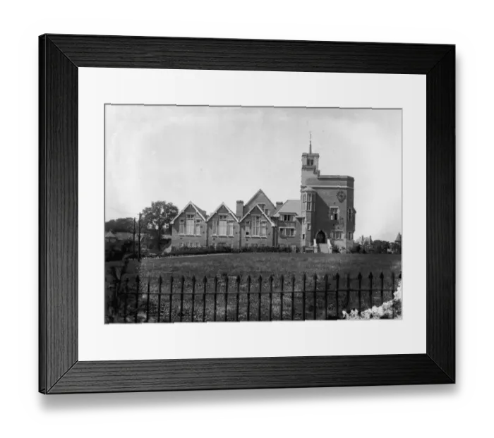 Framed Print : School In Bournville Framed Print : School In Bournville