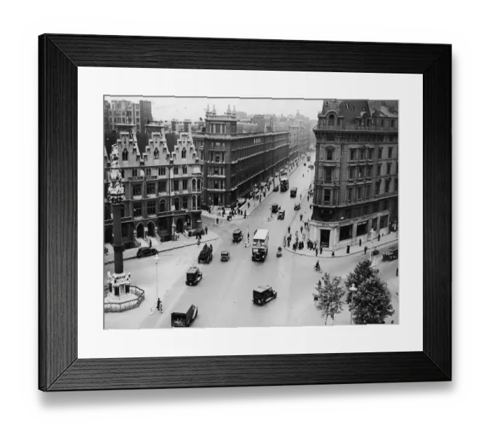 Framed Print : Victoria Street Framed Print : Victoria Street