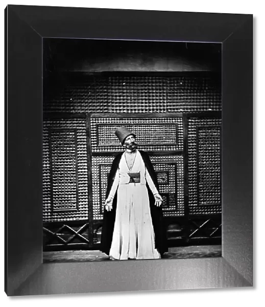 Dervish. Portrait of a Mohammedan friar. (Photo by Hulton Archive / Getty Images)