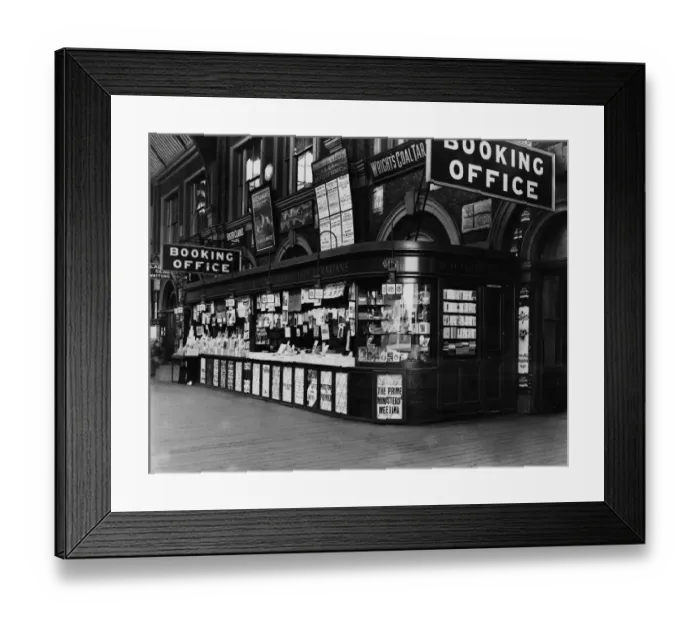 Framed Print : Smiths At Victoria Framed Print : Smiths At Victoria