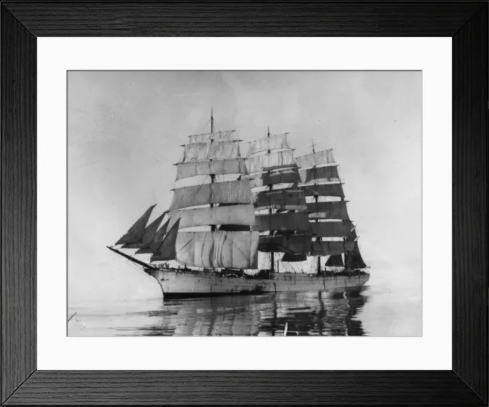 Framed Print : Herzogin Cecilie Framed Print : Herzogin Cecilie