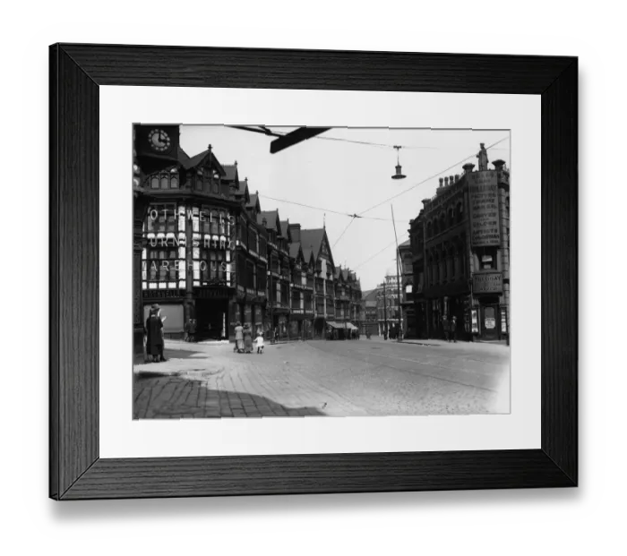 Framed Print : New Briggate Framed Print : New Briggate