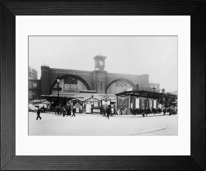 Framed Print : Kings Cross Station Framed Print : Kings Cross Station