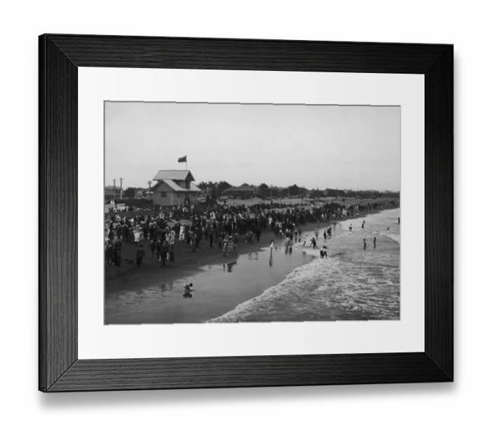 Framed Print : New Brighton Beach Framed Print : New Brighton Beach
