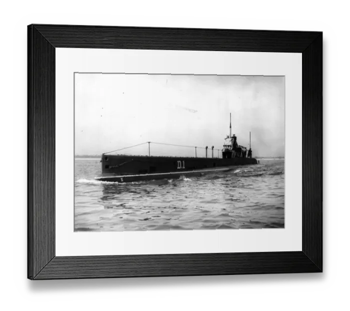 Framed Print : Submarine. circa 1911: The crew of the submarine, the D1, line up on deck Framed Print : Submarine. circa 1911: The crew of the submarine, the D1, line up on deck