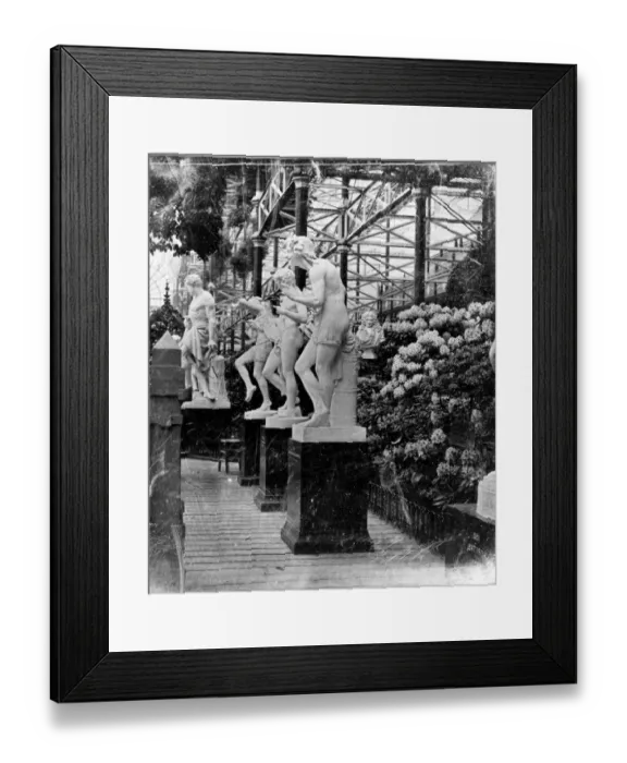 Framed Print : Statues In Palace Framed Print : Statues In Palace