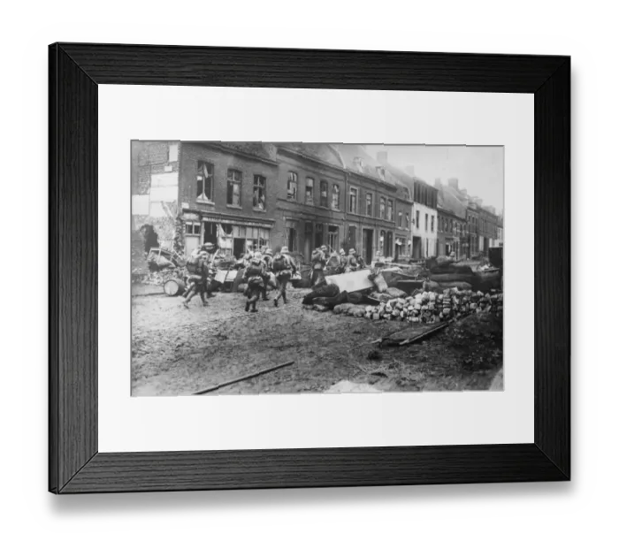 Framed Print : Street Fighting Framed Print : Street Fighting