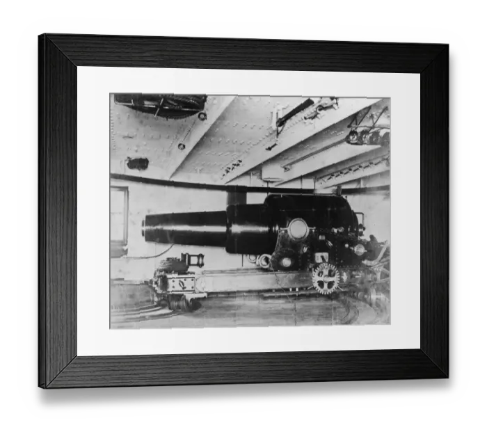 Framed Print : 18 Ton Gun Framed Print : 18 Ton Gun