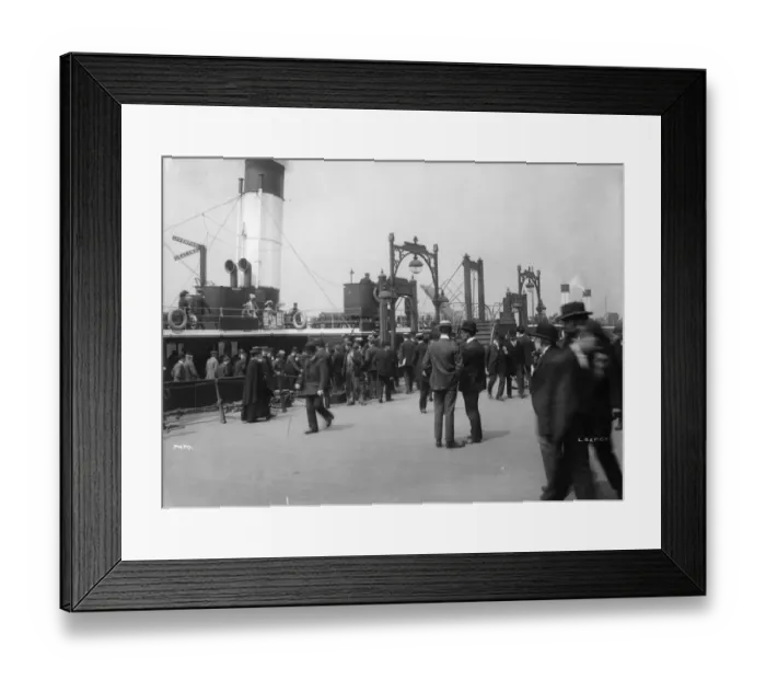 Framed Print : Seacombe Ferry Framed Print : Seacombe Ferry