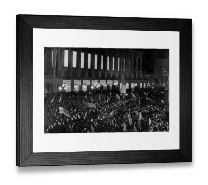 Framed Print : Chamberlain Wins Framed Print : Chamberlain Wins