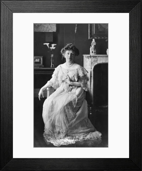 Framed Print : Lace Gown. circa 1903: An unstructured lace gown, of the Edwardian period Framed Print : Lace Gown. circa 1903: An unstructured lace gown, of the Edwardian period
