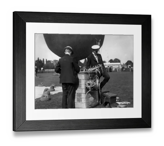 Framed Print : Single Seater Framed Print : Single Seater
