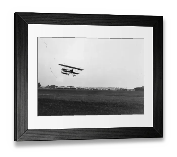 Framed Print : In Flight. 1910: Dickson bi-plane in flight Framed Print : In Flight. 1910: Dickson bi-plane in flight