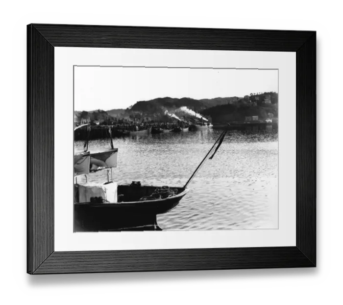 Framed Print : Fishing Harbour Framed Print : Fishing Harbour