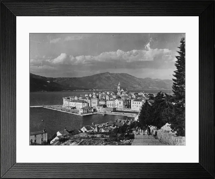 Framed Print : Adriatic Town Framed Print : Adriatic Town