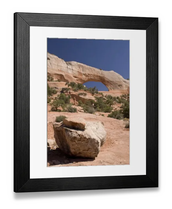 Framed Print : Wilson Arch, Arches National Park, Utah, USA Framed Print : Wilson Arch, Arches National Park, Utah, USA