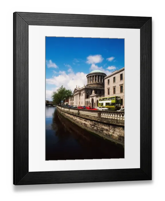Framed Print : The Four Courts, Dublin, Ireland Framed Print : The Four Courts, Dublin, Ireland