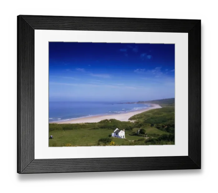 Framed Print : Co Antrim, Whitepark Bay and Benbane Head, Ireland Framed Print : Co Antrim, Whitepark Bay and Benbane Head, Ireland