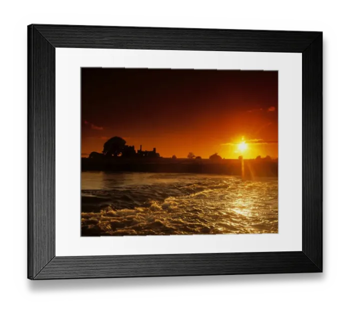Framed Print : Bective Abbey and the River Boyne, Co Meath, Ireland Framed Print : Bective Abbey and the River Boyne, Co Meath, Ireland