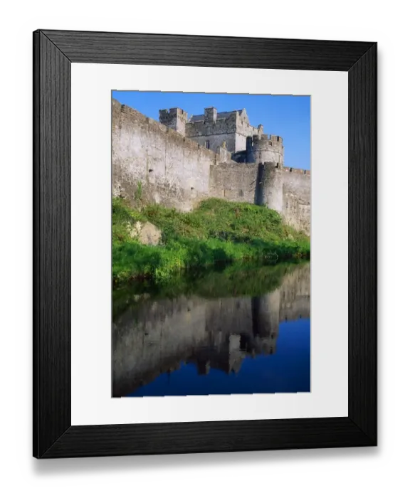Framed Print : Cahir Castle, Co Tipperary, Ireland Framed Print : Cahir Castle, Co Tipperary, Ireland
