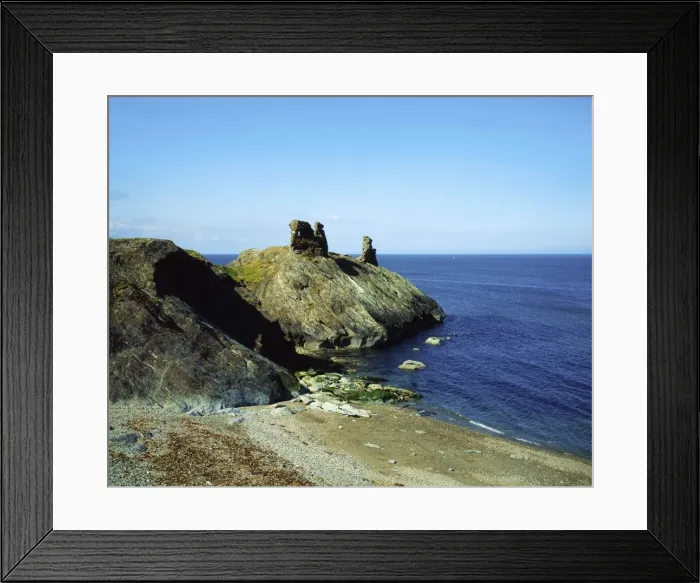 Framed Print : Black Castle, Wicklow Head, County Wicklow, Ireland Framed Print : Black Castle, Wicklow Head, County Wicklow, Ireland